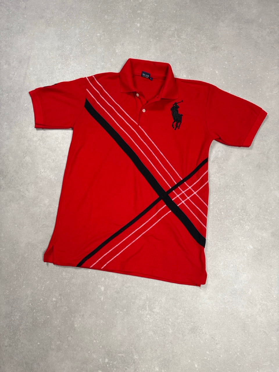 Ralph Lauren Polo (L)