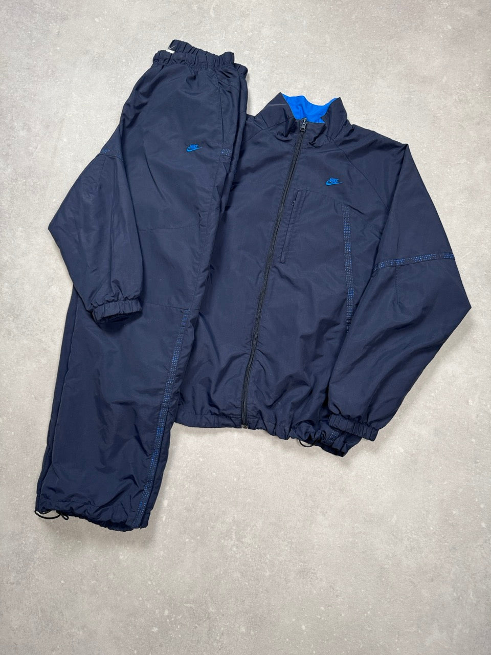 Nike Baggy Tracksuit (XL)