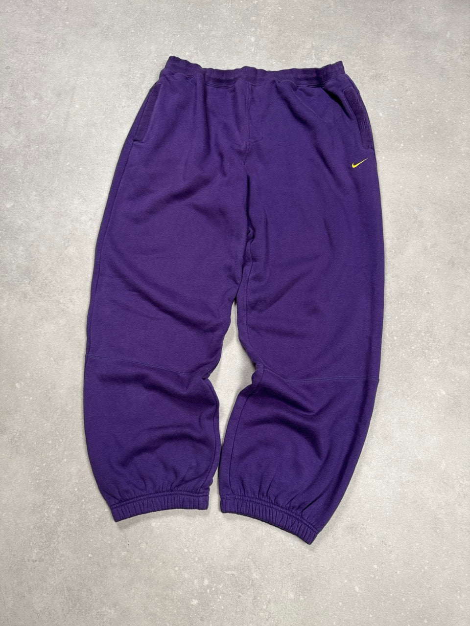 Nike Baggy Sweatpants (XL)