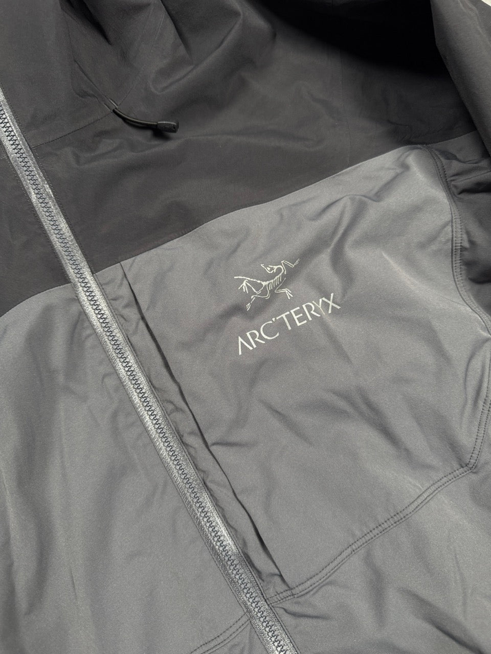 Arcteryx Jacket (M)